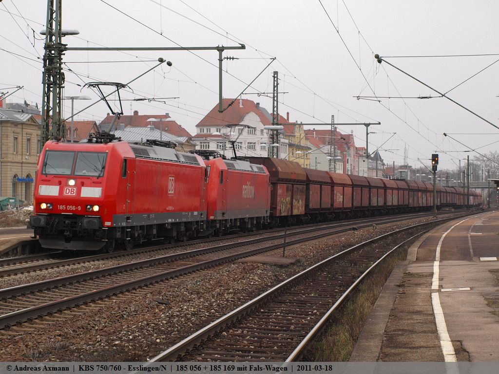 185 056 und 185 169 mit einem Fals-Wagenzug durch Esslingen am Neckar in Richtung Stuttgart. (18,03,2011)