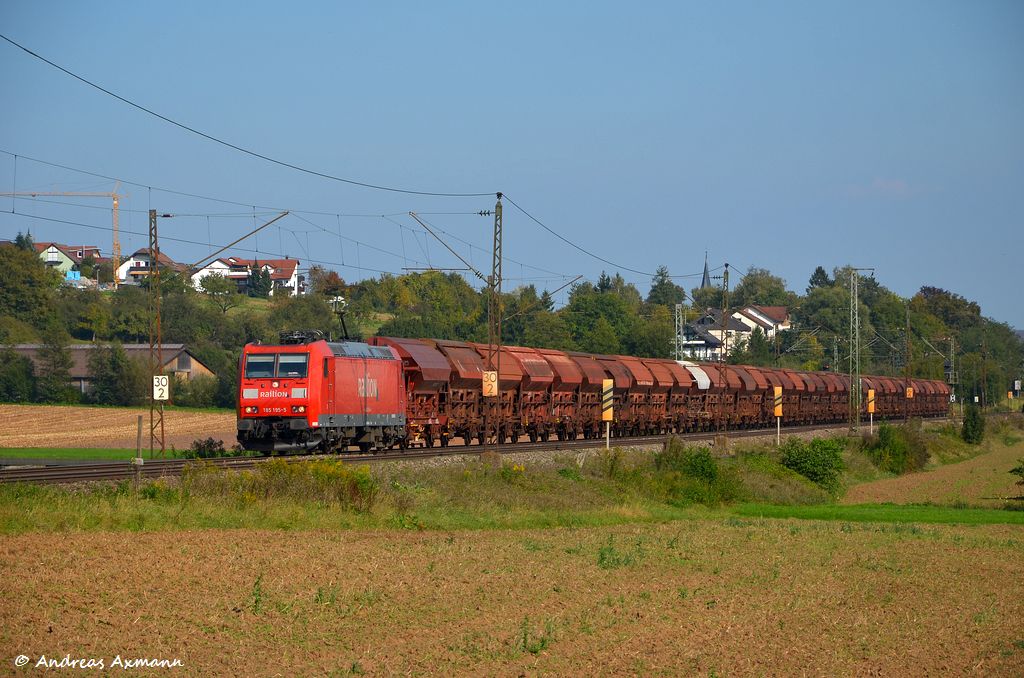 185 195 mit Fals-Wagen in Richtung Stuttgart/Kornwestheim durch Ebersbach/Fils. (27,09,2011)
