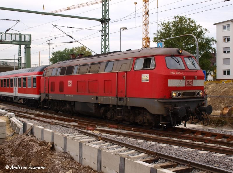218 196-4 macht sich mit RB 13953 auf dem weg nach Kirchheim/T. (06.10.2009)