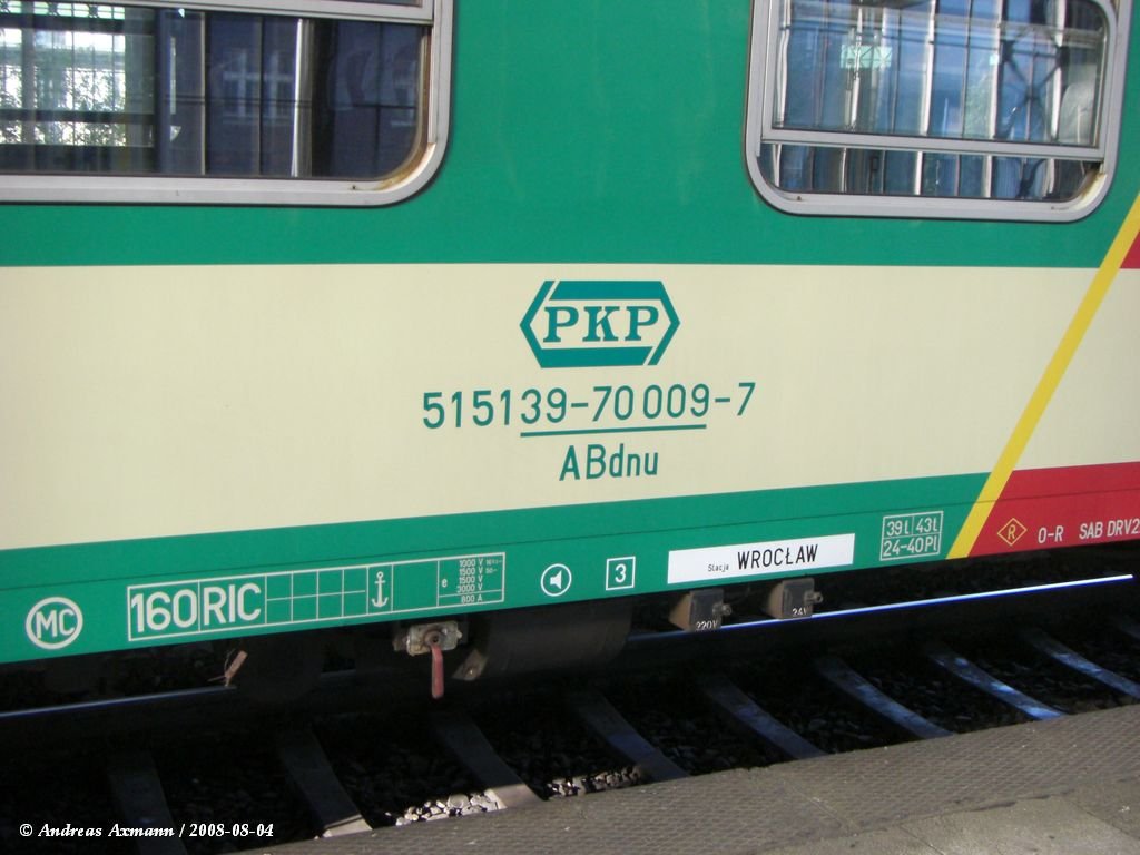 Aufschrift an einem PKP 1/2 Klasse-wagen. (05.08.2008)
