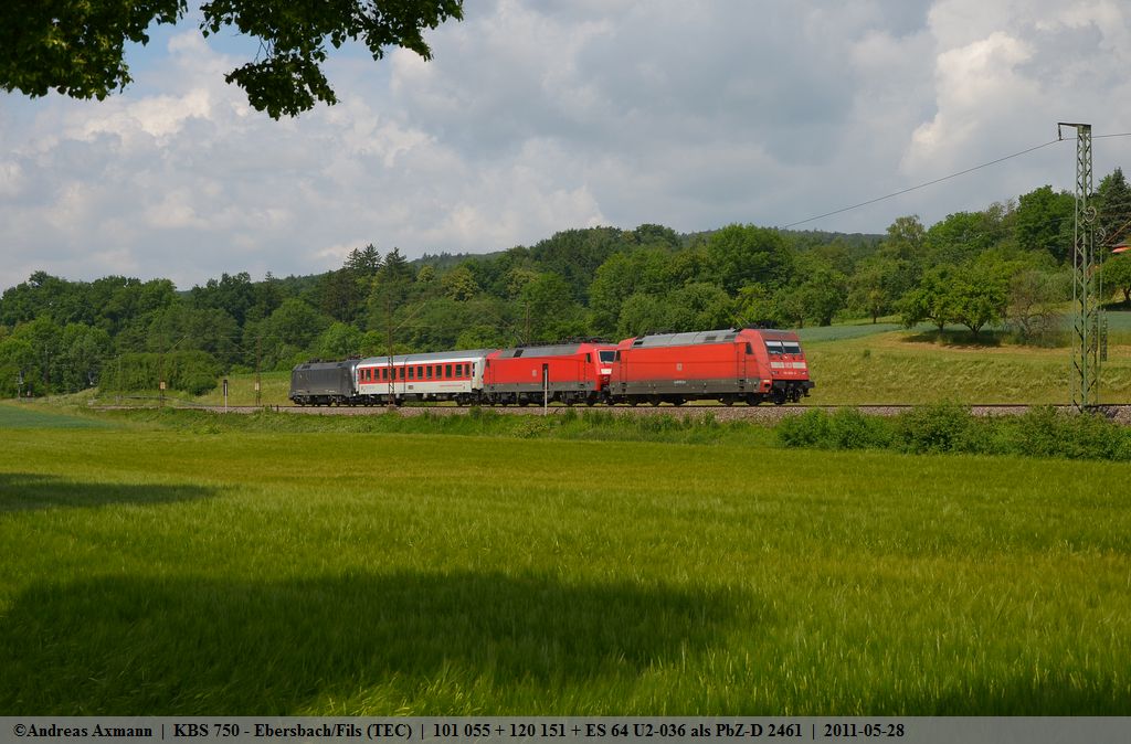 Der samstags PbZ-D 2461 heute mit 101 055 + 120 151 + ES 64 U2-036 und einem IC-Wagen aus Stuttgart nach Mnchen durch Ebersbach/Fils. (28,05,2011) 