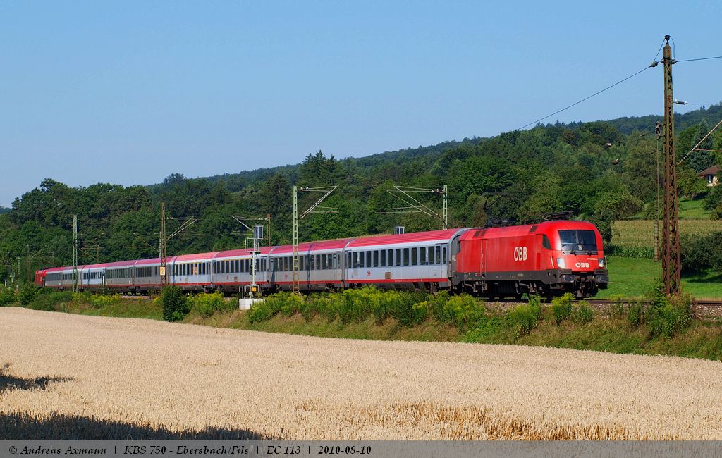 EC 113 auf der fahrt von Siegen nach Klagenfurt bei Ebersbach/Fils. (10,08,2010)