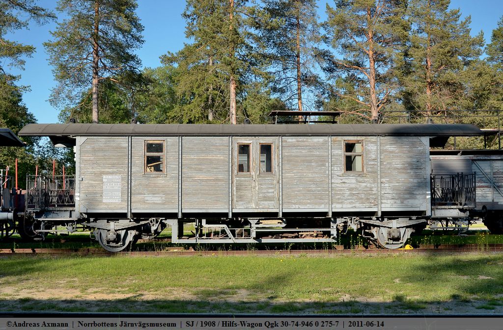 Hilfs-Wagon Qgk 30-74-946 0 275-7  von 1908 im Norrbottens Jrnvgsmuseum. (14,06,2011)