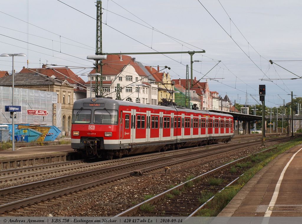 Lz fahrt von 420 417 in Richtung Stuttgart auf Gleis 3 um 16:05 Uhr. (14,09,2010)