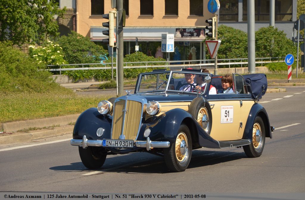Nr. 51  Horch 930 V Cabriolet  1939 / Geburtstagscorso 125 Jahre Automobil an der Knig-Karls-Brcke/Mercedesstrae. (08;05;2011)