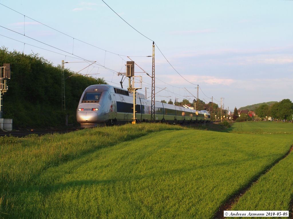 TGV 9575 bei Reichenbach/Fils nach M�nchen unterwegs. (08.05.2010) 