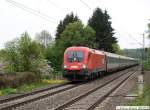 Auslandische Loks EC 113 mit 1116.033 und dem Feuerwehr-Taurus 1116.250 von (Siegen) Stuttgart kommend nach M�nchen (Klagenfurt). (05,05,2010)