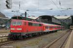 BR 111 mit Zugen In Darmstadt Hbf eingefahrene 111 196 mit RB 15720 nach Wiesbaden Hbf . (13,12,2011)