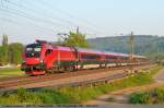 br-1116-obbes-64-u2 Nach dem Winter kann man morgens den Railjet 1263 mit 1116 229 auf ihrem Weg von Frankfurt nach Budapest bei sch�nstem Wetter fotografieren. Hier kurz vor Uhingen.  (23,04,2011)