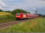 BR 146 mit Zugen 146 204 ist mit RE 19224 auf dem Weg nach Mosbach-Neckarelz bei Ebersbach/Fils. (22,06,2010)