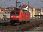 BR 185 Klammheimlich wollte 185 120 an mir vorbeifahren und bekam als Strafe Rot am Ausfahrtsignal. (01,03,2011)