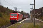 BR 185 185 139 mit KLV durch Darmstadt-S�d in Richtung Heidelberg. (13,12,2011)