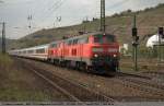 BR 218 mit Zugen Regelehre Bespannung des IC 2013, hier 218 494 und 218 ??? durch Esslingen am Neckar nach Oberstdorf. (14,04,2011)