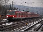 br-420 Einfahrt in den Bf Esslingen am Neckar von 420 939 und 420 ? als S1 7854 aus Stuttgart-Schwabstra�e. (07,12,2010)
