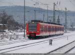 br-425 425 301 ist als RB 19329 von Stuttgart nach Geislingen(Steige) unterwegs, hier bei der Einfahrt von Esslingen am Neckar. (27,12,2010)
