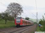 RB mit einer Doppelgarnitur BR425 ist auf dem Weg von ...