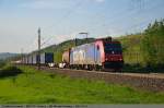 containerzuge SBB Cargo 482 044 mit einem Containerzug auf dem weg in Richtung Beimerstetten/M�nchen bei Kuchen/Fils. (22,04,2011)