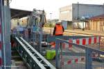 Umbauarbeiten am Bahnhof Wendlingen/Neckar. Zur zeit werden neue Fundamente fr die neuen Quertragewerke gesetzt. (08,11,2011)