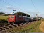 BR 120 mit Zugen/91783/120-150-8-und-101-058-6-bringen 120 150-8 und 101 058-6 bringen ihren EC 360 von Mnchen kommend durch Ebersbach/Fils nach Stuttgart/Strasbourg. (30,08,2010)