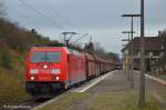 185 254 mit einem Fals-Wagenzug durch Darmstadt-Sdbahnhof in Richtung Heidelberg. (13,12,2011)