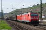 185 184 und 185 056 mit gemischten Gterzug 56201 und +990 durch Esslingen am Neckar in Richtung Mnchen. (27,04,2012)