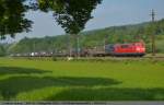 151 036 mit Container/KLV als Umleiter ber die Filsbahn in Richtung Mnchen bei Ebersbach/Fils. (14,05,2011)