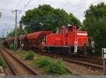 ESG 10 Cargo zieht leere Schotterwagen die von der Bauselle ...