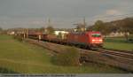 185 266 mit G�terzug ...  Andreas Axmann 16.04.2011