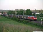 guterzuge Lieber Sp�t wie gar nicht (20:37 Uhr), f�hrt 185 166-6 mit einem Zug Hbbins von M�nchen kommend in Richtung Stuttgart. (24,05,2010)