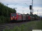 guterzuge Den Abschluss des Tages macht heute um 20:13 Uhr mit einem Gemischten G�terzug 185 185-6. (30,05,2010)