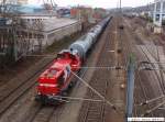 HGK DH704 [Mak 1700BB] rangiert einen Zug mit Kesselwagen im ...