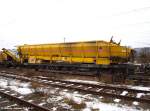 Joseph Hubert Neun Materialf�rder- und Siloeinheit von P&T stehen an der Hochleistungsbettungsreinigungsmaschine RM 800 [1.  Schwer- Kleinwagen MFS 38 D  97 19 22 556 17-2], [2.  Schweres Nebenfahrzeug MFS 38  97 19 22 548 57-5], [3.  Schweres Nebenfahrzeug MFS 38  97 19 22 547 57-7], [4.  Schweres Nebenfahrzeug MFS 38  97 19 22 544 57-4], [5.  Schwer- Kleinwagen MFS 38 D  97 19 22 557 17-0], [6.  Schweres Nebenfahrzeug MFS 100  97 19 34 550 57-7], [7.  Schweres Nebenfahrzeug MFS 100  97 19 34 547 57-3], [8.  Schweres Nebenfahrzeug MFS 100  97 19 34 548 57-1], [9.  Schweres Nebenfahrzeug MFS 100  97 19 34 549 57-9] des Bauunternehmers Joseph Hubert abgestellt im ehemaligen G�terbahnhof Esslingen(Neckar). (03,02,2010)