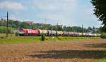 kbs-750-filsbahn Die frisch lackierte HGK 671 (266 071) mit einem Kesselwagenzug ist durch Ebersbach/Fils in Richtung Stuttgart/Kornwestheim unterwegs. (20,08,2011)