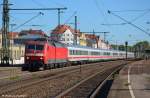 kbs-750-filsbahn 120 157 ziehen den IC 2260 nach Stuttgart durch Esslingen am Neckar. (14,10,2011)