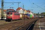 kbs-750-filsbahn 151 134 mit ihrem KLV-Zug f�hrt durch Esslingen am Neckar in Richtung Stuttgart/Kornwestheim. (14,10,2011)