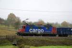 kbs-750-filsbahn SBB CFF FFS Cargo 421 390 mit einem Eanosganszug durch Ebersbach/Fils in Richtung Stuttgart/Kornwestheim. (09,11,2011)