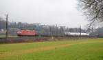 185 096 mit gemischtem G�terzug durch Ebersbach/Fils in Richtung Stuttgart/Kornwestheim. ...