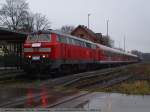 KBS 761 218-Abschied Sag zum Abschied leise 'Servus' mit Lok-bespannten Z�gen auf der Teckbahn. Hier RB13963 / RB 13966 in Oberlenningen um 15:29 Uhr. (11.12.2009)