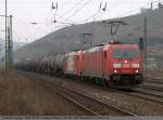 kessel--und-silozuge 185 388 und 185 399 mit einem Kesselwagenzug auf seiner fahrt durch Esslingen am Neckar in Richtung Ulm/M�nchen. (16,03,2011)