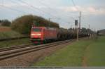 kessel--und-silozuge Ein Kesselwagenzug gezogen von 152 043 f�hrt durch Ebersbach/Fils in Richtung Stuttgart/Kornwestheim. (15,04,2011)
