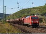 kohle--erz--und-kokszuge 152 121-0 zieht einen Sch�ttgutwagenzug durch Esslingen. (06,10,2010)