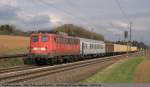 Militarzug 140 491 zieht einen US Army Milit�rzug durch Ebersbach/Fils in Richtung Stuttgart. (30,03,2011)