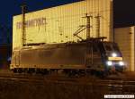 185 565-9 brachte einen Containerzug in den Stuttgarter Hafen/Umschlagbahnhof und ...