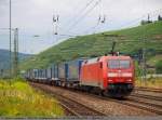 sattelauflieger-klv Als TEC 43255 / LKW Walter von K�ln Eifeltor nach M�nchen Ost Rbf kommt in Esslingen/Neckar mit 152 151-7 an mir vorbei. (18,08,2010)