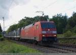 sattelauflieger-klv Als TEC 43255 / LKW Walter von K�ln Eifeltor nach M�nchen Ost Rbf kommt in Ebersbach/Fils mit 152 128-5 an mir vorbei. (30,08,2010)