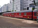 schienenverkehrsgesellschaft-svg ExBahnPostwagen D-SVG 55 80 89-35 703 9 (Enzt�ler / 3-L�wen-Tackt-Radexpress) am 25,07,2010 im Stuttgarter Hbf.