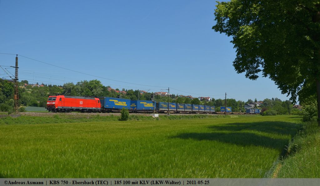 185 100 mit einem KLV von LKW Walter in Richtung Stuttgart/Kornwestheim durch Ebersbach/Fils. (25,05,2011)
