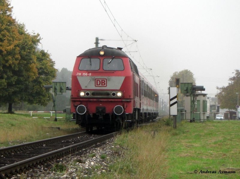 218 156-8 / Wendlingen am Neckar / RB13977 nach Kirchheim unter Teck. (09.10.2008)