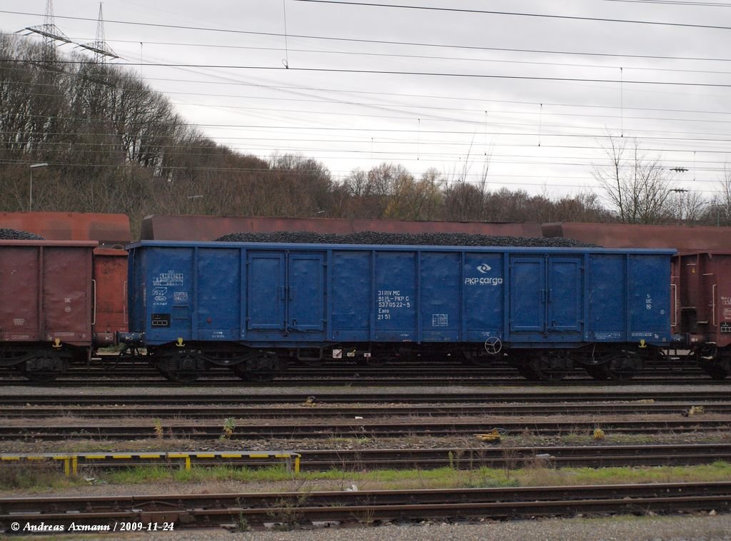 Eaos 31 51 537 0 522-5 der PKP C abgestellt im Bahnhof Plochingen. (24.11.2009)