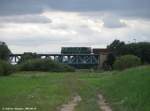 Neue Brücke die 1962 über die Lausitzer Neiße gebaut wurde, an der Bahnstrecke Węgliniec–Falkenberg/Elster. Streckennummer: DB 6207, PKP 295. Demnächst (Regen) geht hier gleich die Welt unter. (11.08.2008)